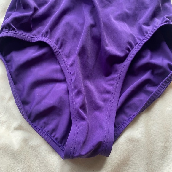 Nike Swimsuit Purple with Pink Trim Size 8 - Picture 3 of 10